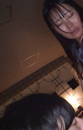 神坂朋子作品MIST-448发布!私密摸摸茶!店里歇业的「超巨乳小姐」找男主中出摸到饱