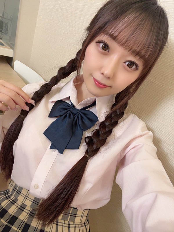 最新推荐!娇小雪白美少女《高濑里奈》精选作品介绍……