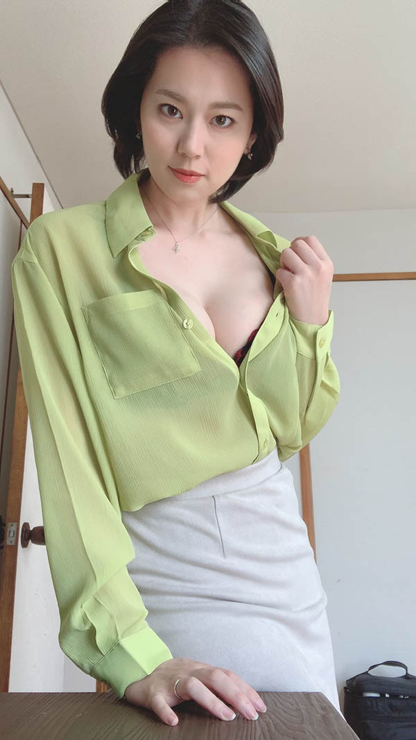 最新推荐!本物人妻《平井栞奈》精选作品介绍……