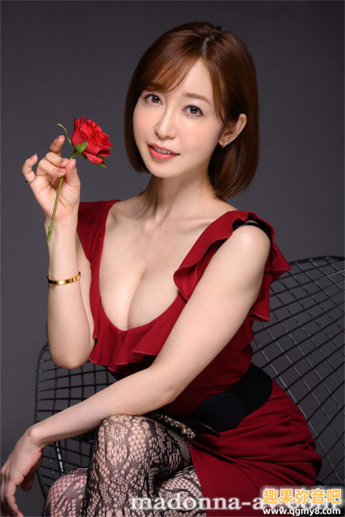 社群全删YouTube频道也没了⋯ 最强美尻的篠田优(篠田ゆう)怎么了?