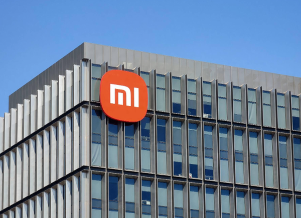 小米市值破万亿 成为全球市值百强和车企市值第三 小米市值破万亿 成为全球市值百强和车企市值第三