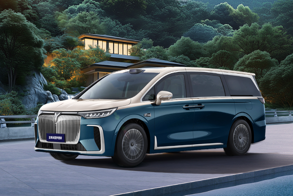 岚图梦想家 岚图或发布全新梦想家 将全系标配华为乾崑智驾?