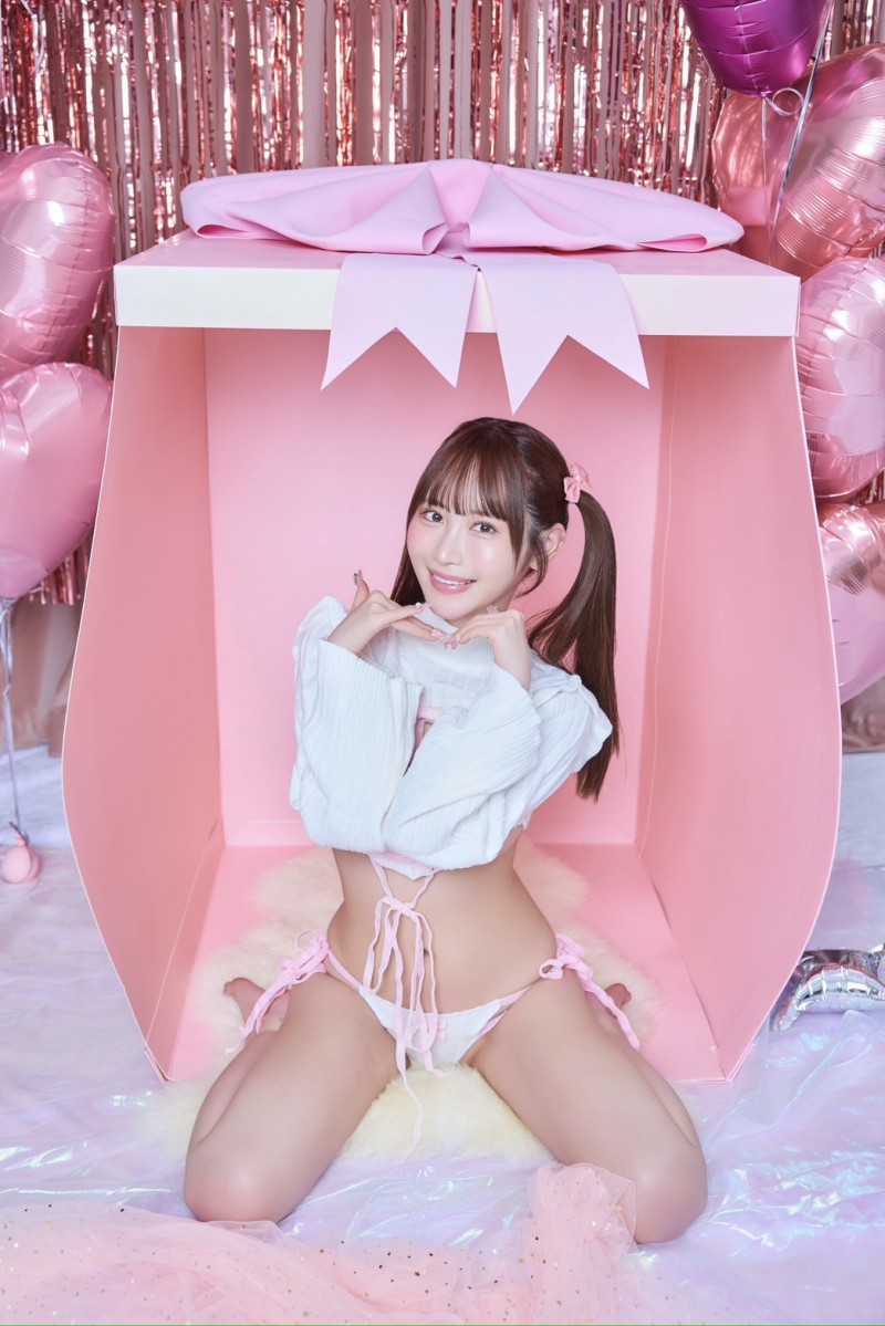 小野六花:曾经有三份Offer摆在我面前,而我选择了AV女优