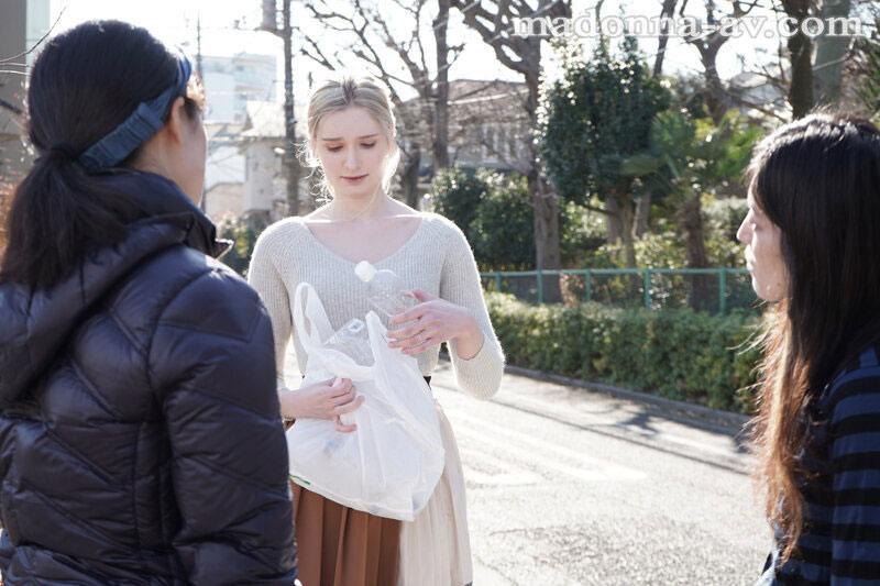 JUL-941,Lily Hart(リリー・ハート)最新作品2022-04-26发布!