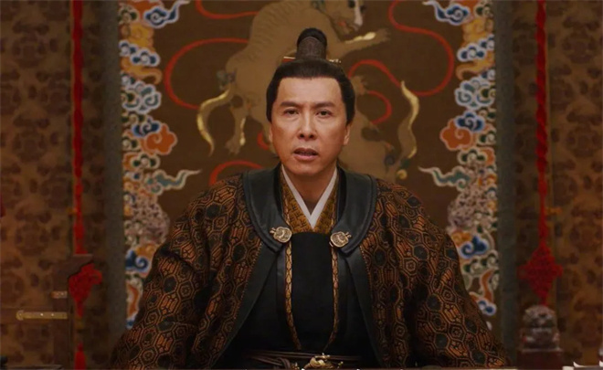 拒绝好莱坞对亚裔的刻板印象,甄子丹够硬气!