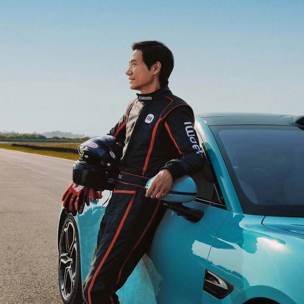 SU7 Ultra带飞失败 1.4万亿是小米集团市值天花板? SU7 Ultra带飞失败 1.4万亿是小米集团市值天花板?