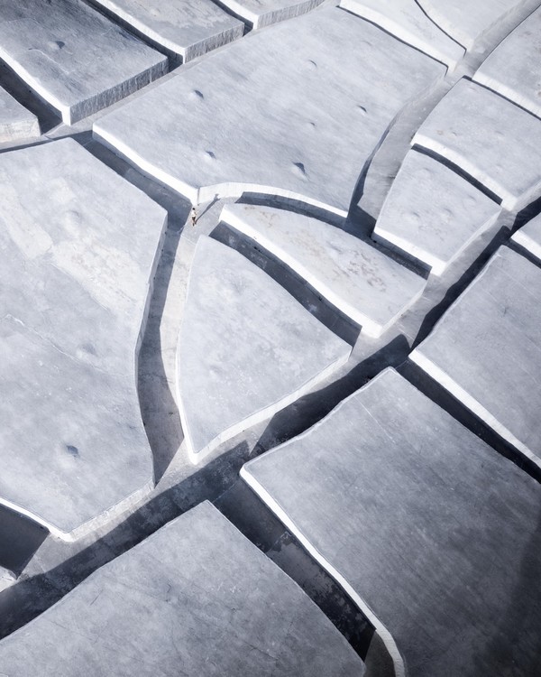 年度十佳图片《Alien made symbol》qb.pixels DJI大疆天空之城10周年影像大赛获奖作品公布