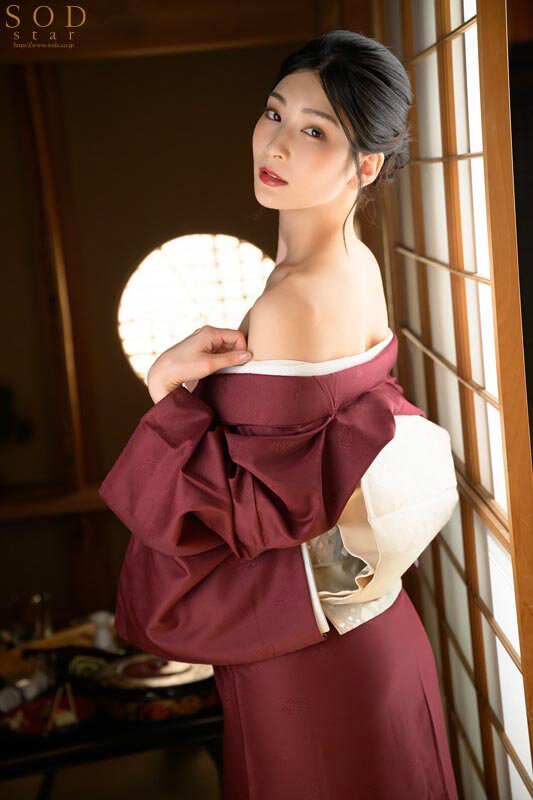 START-242,「本庄铃」最新作品2025/01/28发布!