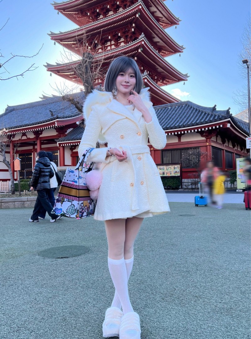 真的是高材生!她考上了庆应义塾大学经济系!