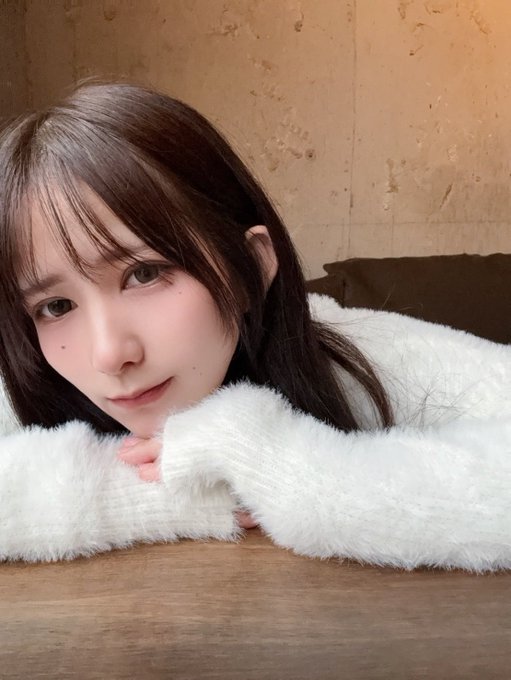 满岛杏奈(満島アンナ)出道作品番号及封面,满岛杏奈个人简介