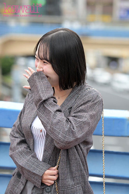 (CAWD-825)交友APP的霸主!她在淫荡光幕前示范如何找干爹!