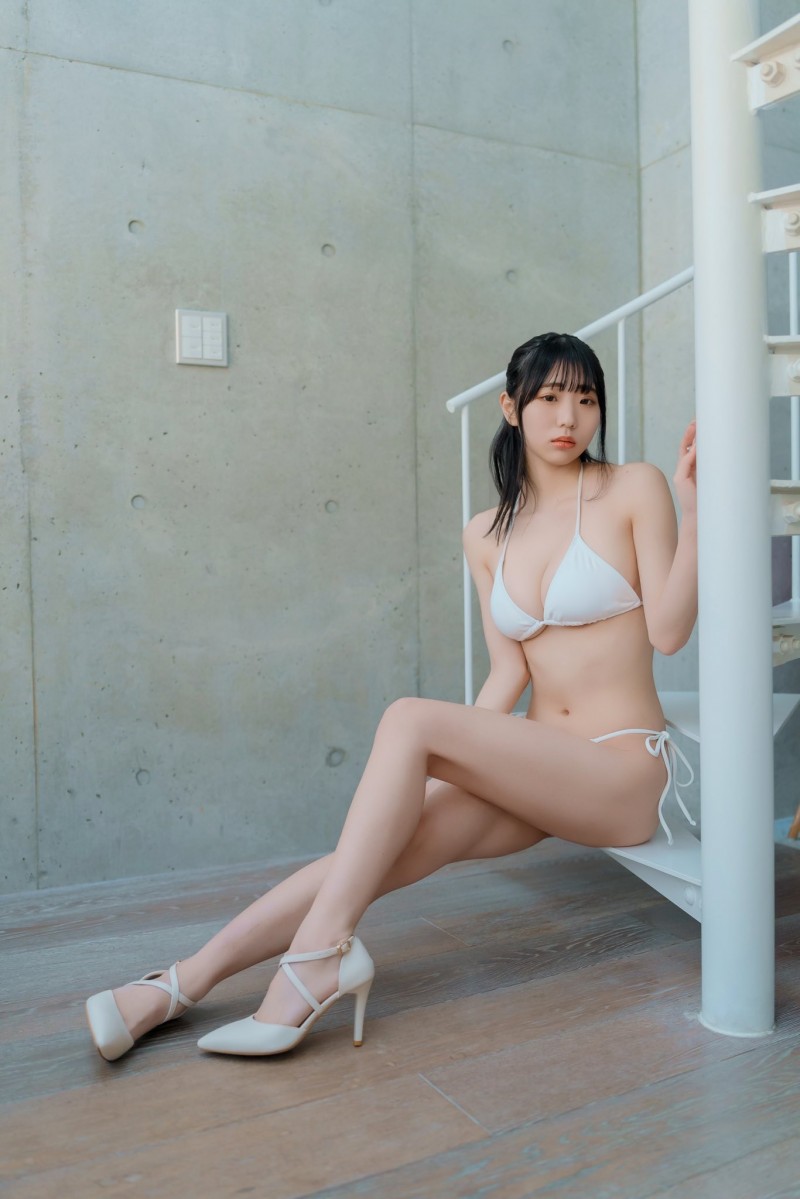 一亿日币的Body、J罩杯大长腿的「百田光稀」即将到来