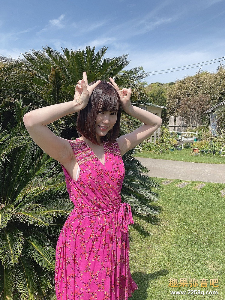 E16P4skVoAEy9ao.jpg DMM2021年偶像排行榜第一写真艺人转职 天宫花南业界解禁