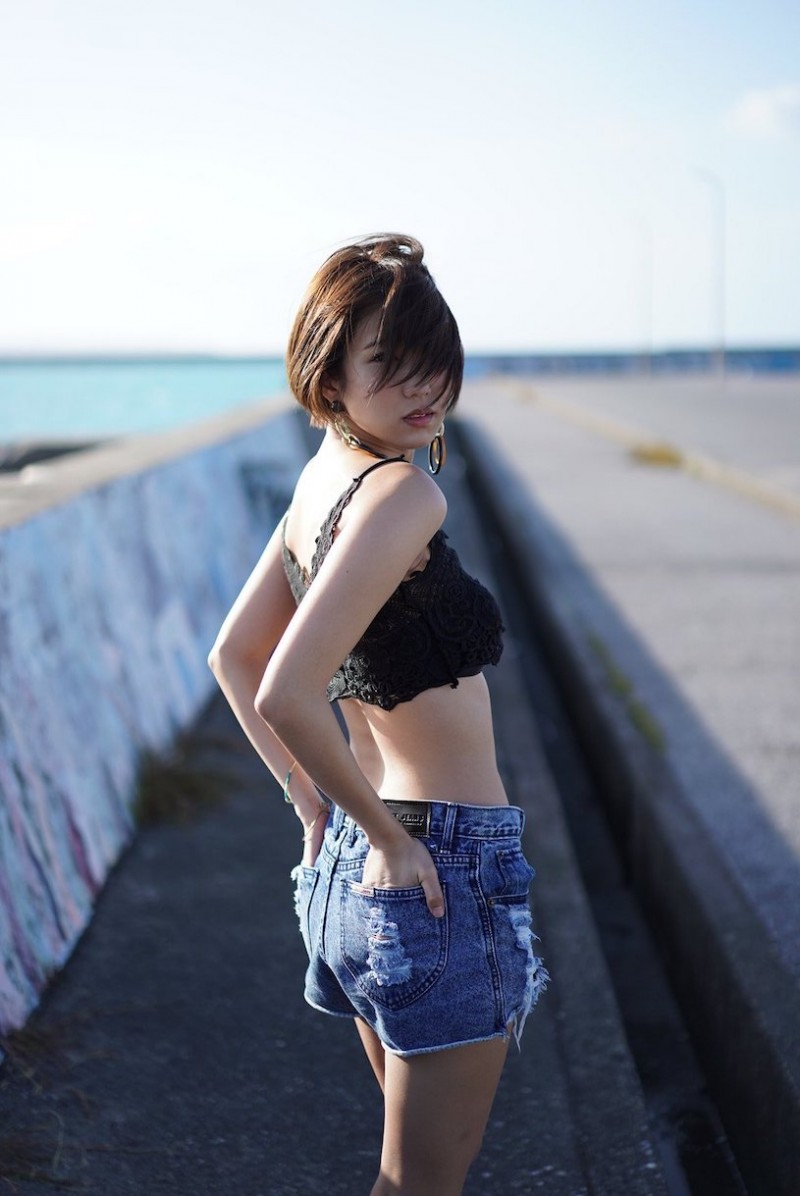 最新推荐!浑圆美臀受封「人间极品」《凑莉久》精选作品介绍……