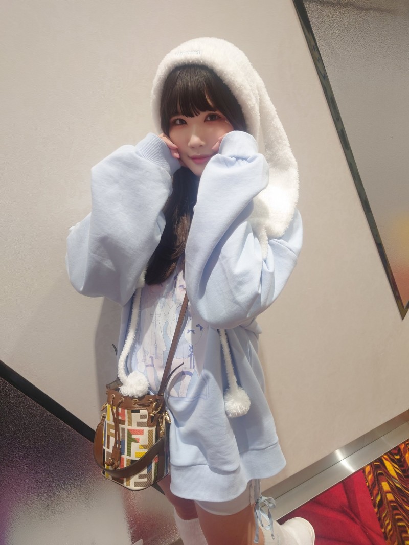 凉宫琴音:就算是这样,我也很努力地活着。