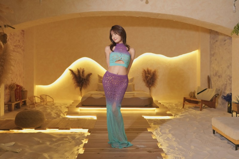 藤森里穂(藤森里穗):其实,这是我今年第一次拍片喔。