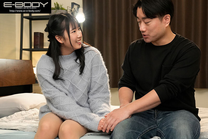 岡田優愛(冈田优爱)作品EBWH-234发布!女友竟然这么胸!G罩杯的她让处男变性爱怪兽!