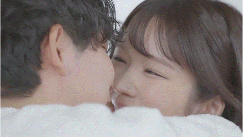 恶搞千万订阅频道!看新井里マ(新井里真)The First Sex!