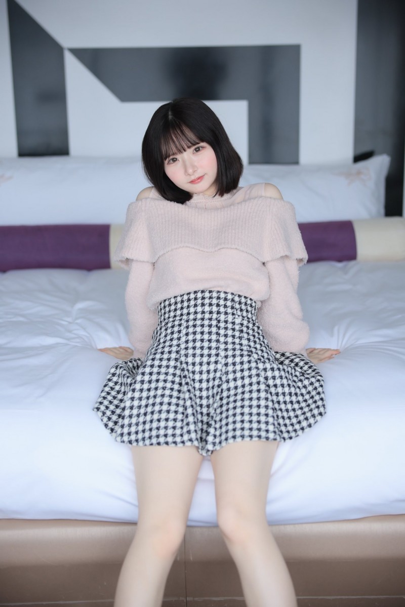 (FNS-065)想和偶像一样发光!F罩杯、美腰身的20岁年轻肉体下海了!