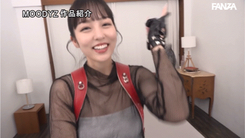 (MIFD-627)曾参加偶像祭典的美少女!摘下墨镜的她是M的美少女!