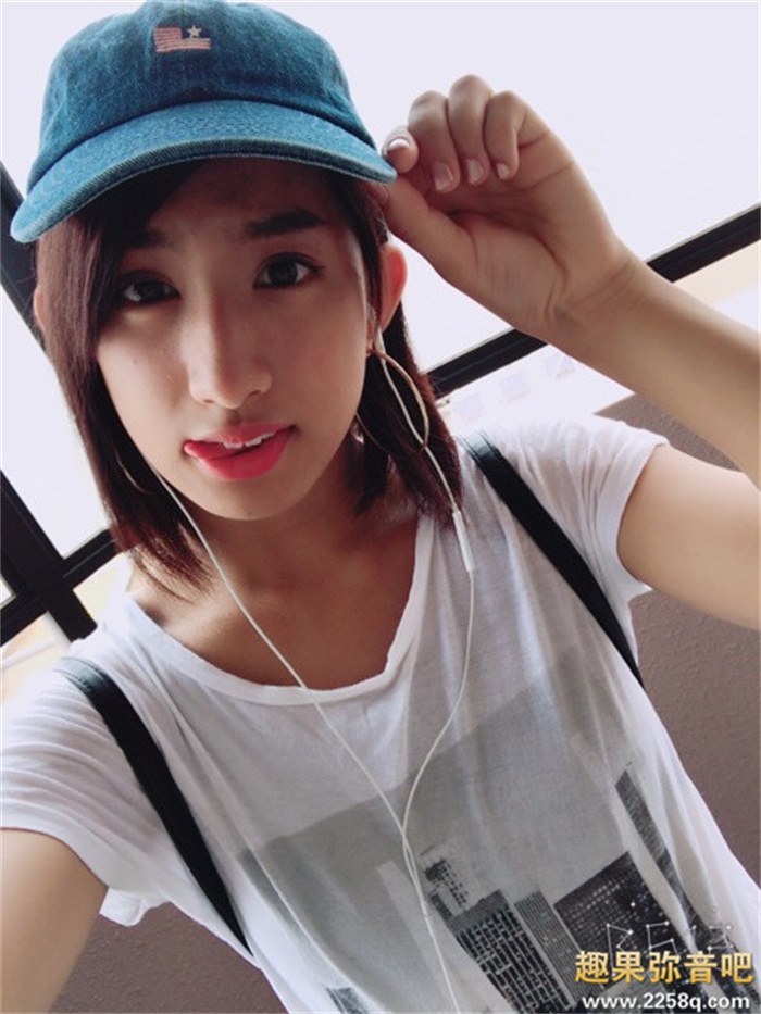 两度参加选美大赛的赛车皇后也逃不过! 被无码卖家捕获中出了!