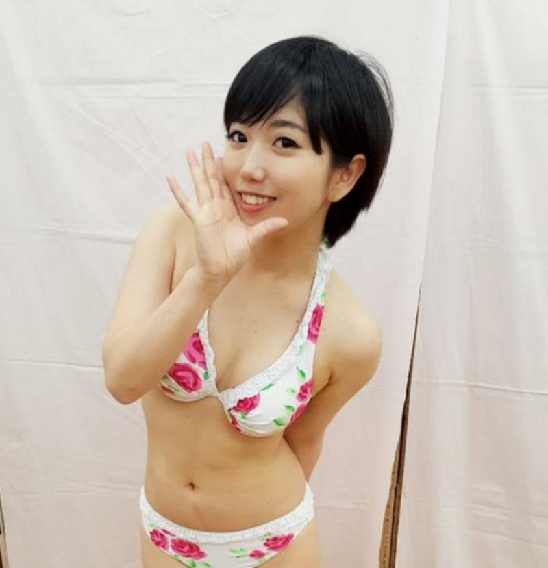 最新推荐!纯真系短发美少女《柚木彩花》精选作品介绍……