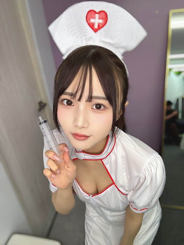 最新推荐!十年一遇美少女《泉百华》精选作品介绍……