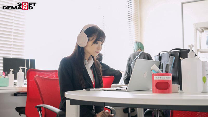 松永あかり(松永明里)作品SDJS-309发布!星期一的早上、最强SOD女子社员被吉村卓大叔玩弄了!