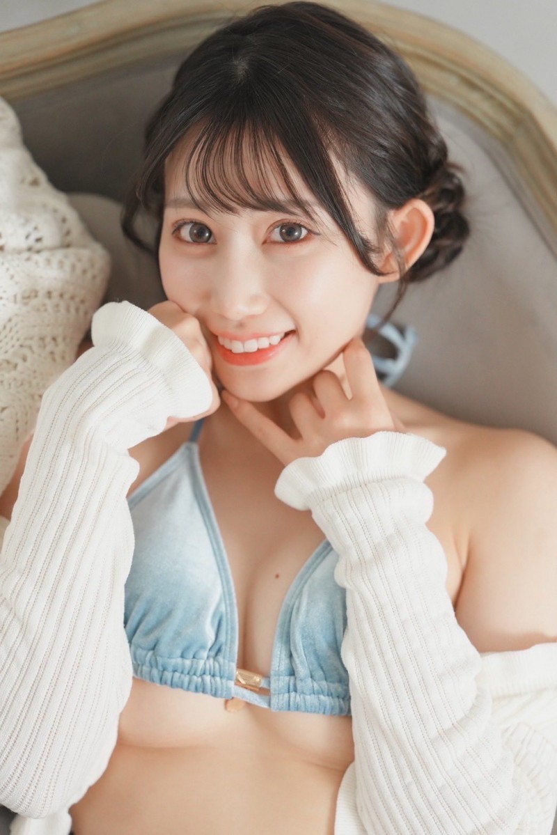 99%清纯+1%变态的春乃るる(春乃露露)重大发表!