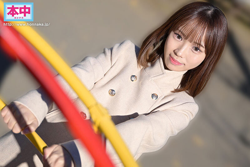 (HMN-700)年轻身材最棒了!超美尻新人的她用中出道!