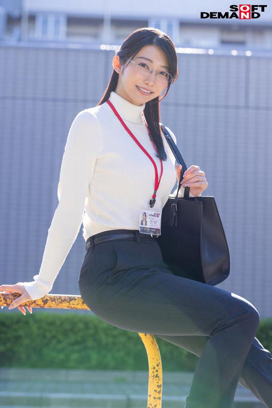 被当做秘密武器的女子社员其实是无码大王!