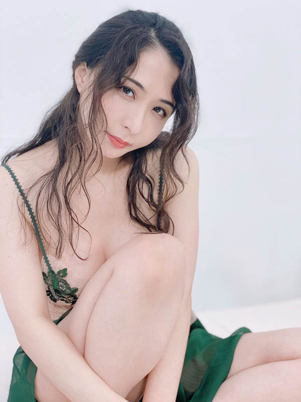 最新推荐!妩媚感混血女优《晶爱丽》最新作品介绍……