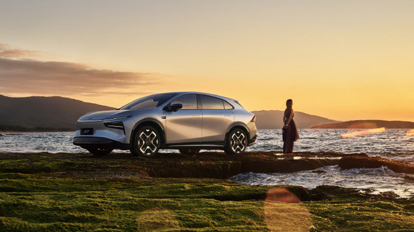 三大新势力车企上周订单数据曝光:鸿蒙>小鹏>零跑 三大新势力车企上周订单数据曝光:鸿蒙>小鹏>零跑