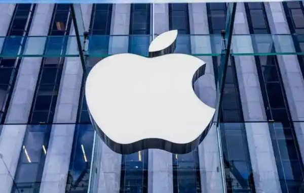 美股三大指数集体收跌 苹果跌破3万亿美元 原油大涨 美股三大指数集体收跌 苹果跌破3万亿美元 原油大涨