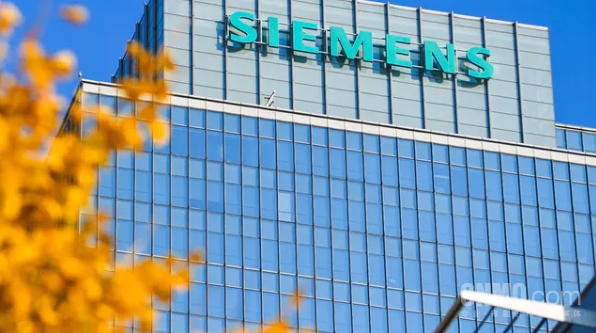 明年1/3的IT预算投给谁?西门子高管:投给DeepSeek 明年1/3的IT预算投给谁?西门子高管:投给DeepSeek