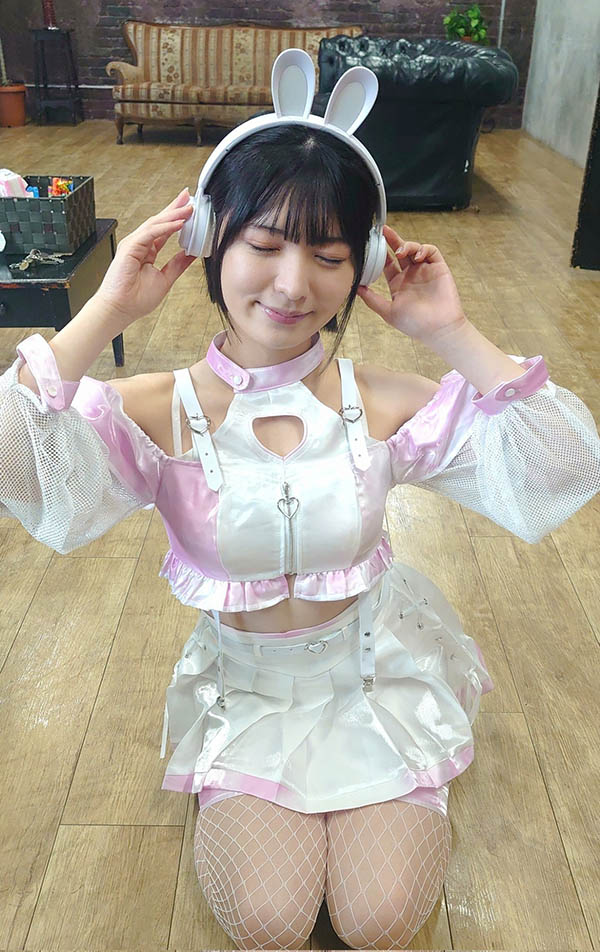 最新推荐!雪国正统派美少女《虹村优美》精选作品介绍……