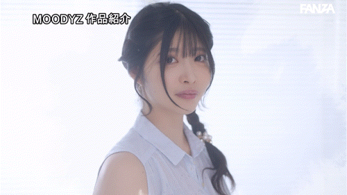 知良みか(知良美佳)出道作品MIKR-026发布!165公分H罩杯!魅惑的嘴唇、大奶细腰的她要成为性感新象征!