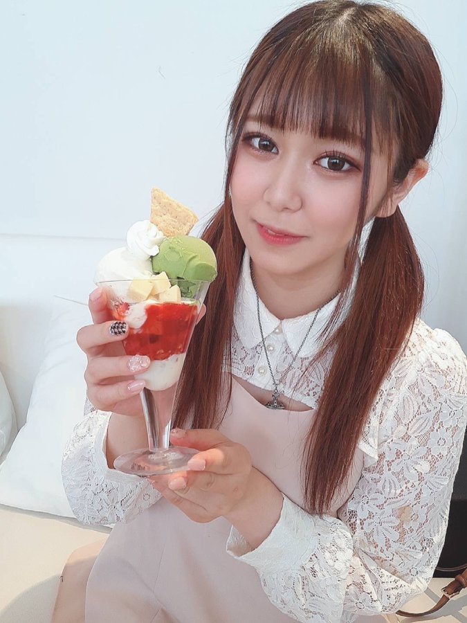 天野花乃出道作品番号及封面,天野花乃个人简介