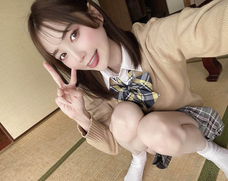 最新推荐!168公分超高挑长腿妹《本田桃》精选作品介绍……