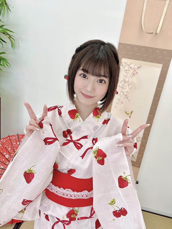 最新推荐!小只马萝莉《小露露。》精选作品介绍……