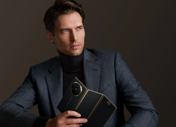 华为Mate XT 非凡大师 2024年品牌引力TOP60榜单公布 华为超特斯拉位居第一