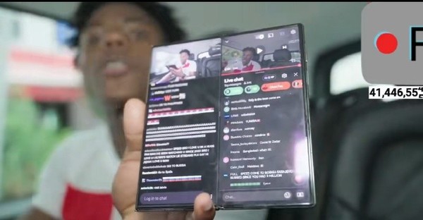 甲亢哥还在用华为三折叠手机!直播熟练使用分屏功能 甲亢哥还在用华为三折叠手机!直播熟练使用分屏功能