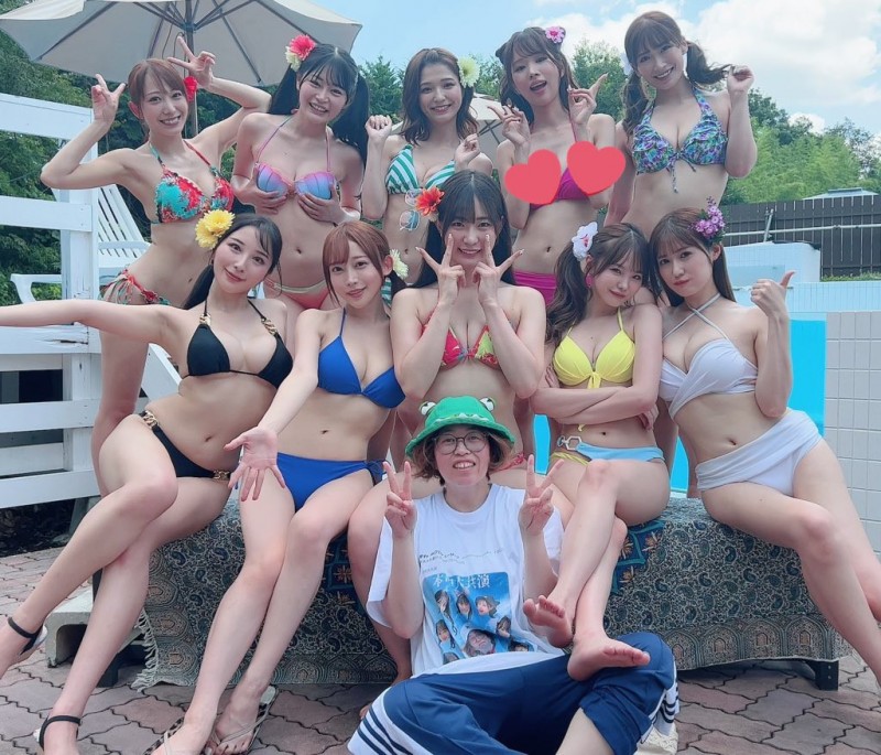 藤森里穂(藤森里穗)作品HMN-448发布!专属决定!爽快展现超杀骑乘位!