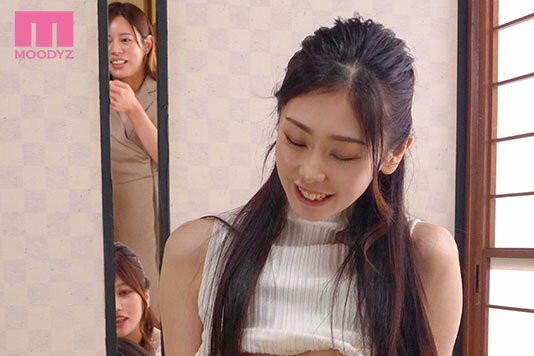 (MIRD-236)史上最幸福男优!他一个打八个炮炮中出!