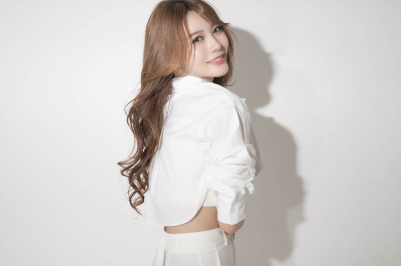 日向なつ(日向夏)又爆料:事务所碰到这种状况超牙败的吧?