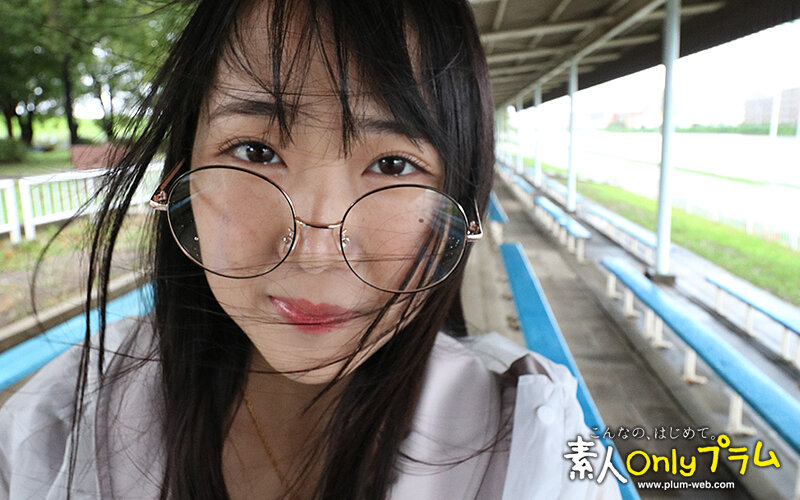 愛瀬ゆうり(爱濑优里)作品SLN-011发布!巨乳眼镜娘游泳教练,内心淫荡…大量的精液涌入她的小穴!