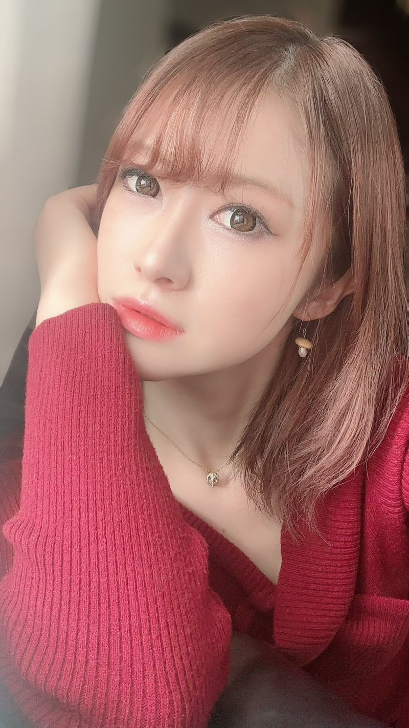 因为种种原因⋯曾经吸毒被捕的她报告复出进度!