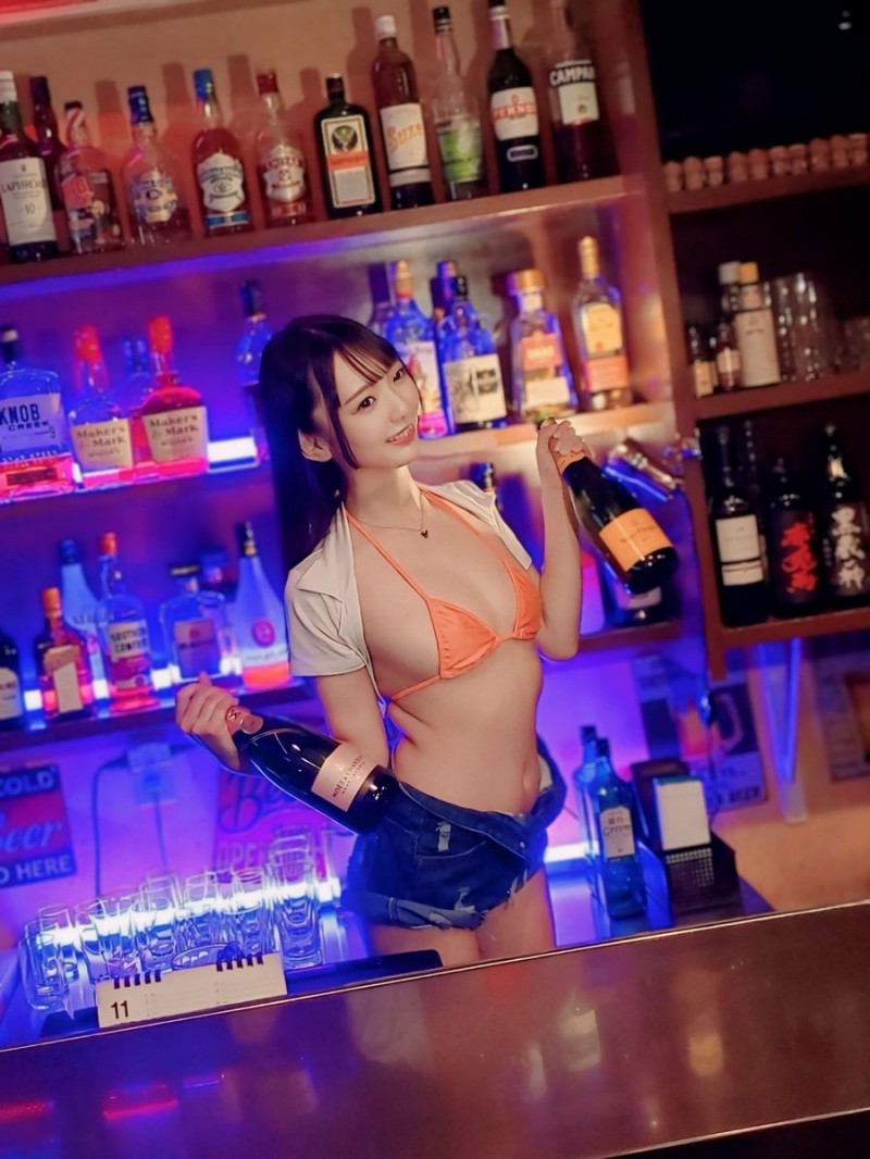 青井蓝(あおい藍)出道作品番号及封面,青井蓝个人简介