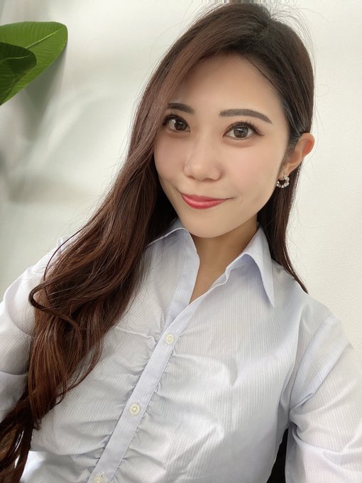 佐伯纱优梨(佐伯紗優梨)出道作品番号及封面,佐伯纱优梨个人简介