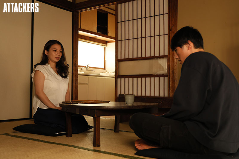 織田真子(织田真子)、泉りおん(泉莉音)共演作品SAME-087发布!丧夫人妻在女儿面前遭恶徒调教无尽高潮